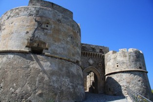 cinta e porta aragonesi