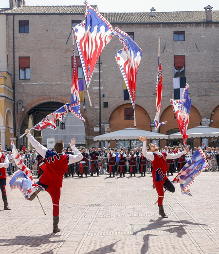 Consorzio Visit Ferrara Palio Sbandieratori Foto di Alessandro Castaldi