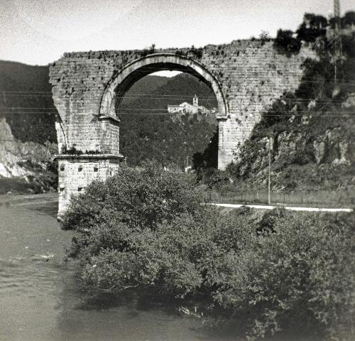 Ponte romano a Narni