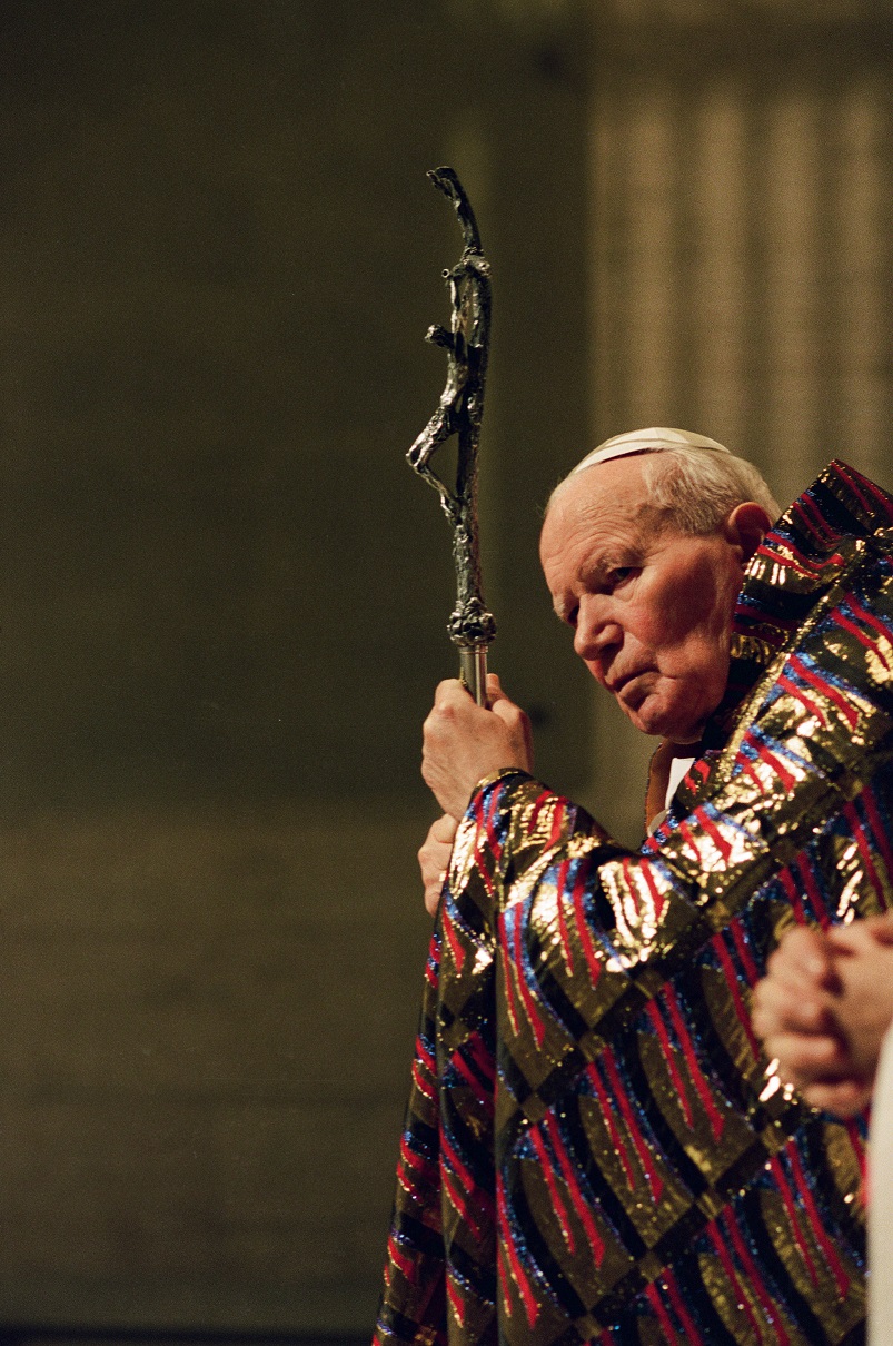 Papa Giovanni Paolo II 24 dicembre 1999 C Osservatore Romano1