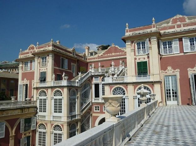 Il Re Nuovo, Carlo Alberto e il Palazzo Reale di Genova