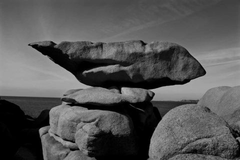 Dio si nasconde. Kozo Yano – Fotografie / André Simoncini – Poesie