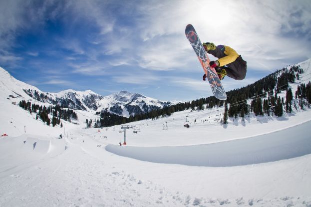 I campioni di Snowboard scendono in Val D’Ega