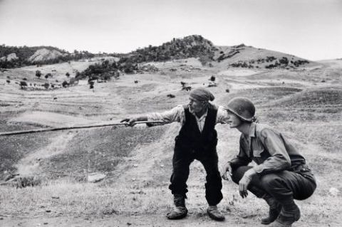 Robert Capa: Retrospective