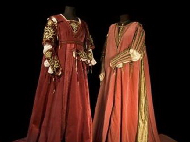 Moda e potere. L&#039;abito ducale dai Montefeltro ai della Rovere