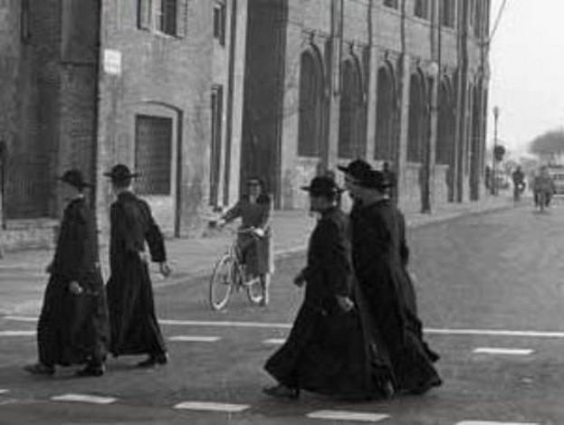 Parma e il mondo nelle fotografie di Carlo Bavagnoli